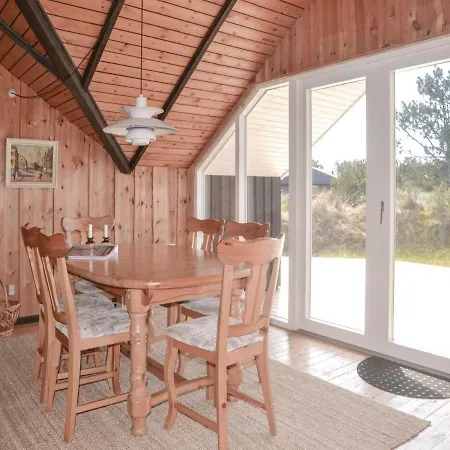 Сasa de vacaciones Three-bedroom Holiday In Oksbøl